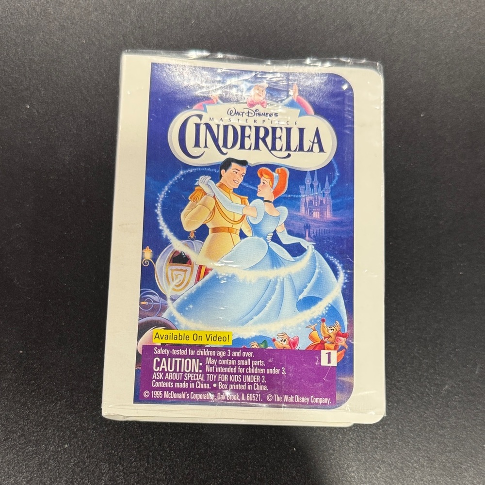 McDonalds Happy Meal Cinderella BNIB
